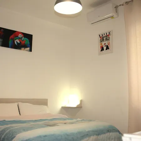 Δωμάτια σε οικογενειακή κατοικία Sweet Tempo Libero San Severo